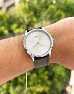 IBSO Minimal Leather